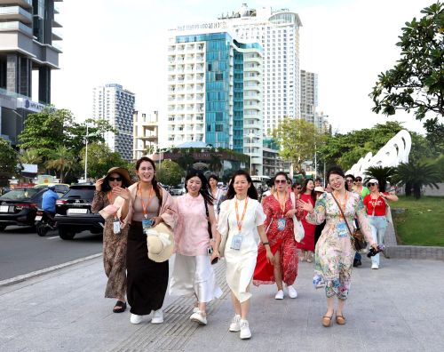 Du lịch Khánh Hòa đón khách Trung Quốc: Thêm động lực cho Nha Trang